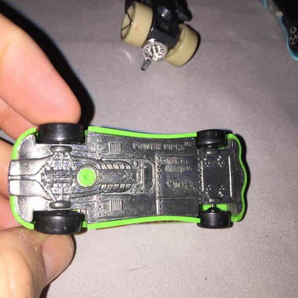 Toy Hot Wheels '95 Power Pipes / '18 FYB42 Tur-boned Charged / '19 Twin Mill Toy - Picture 6 of 8